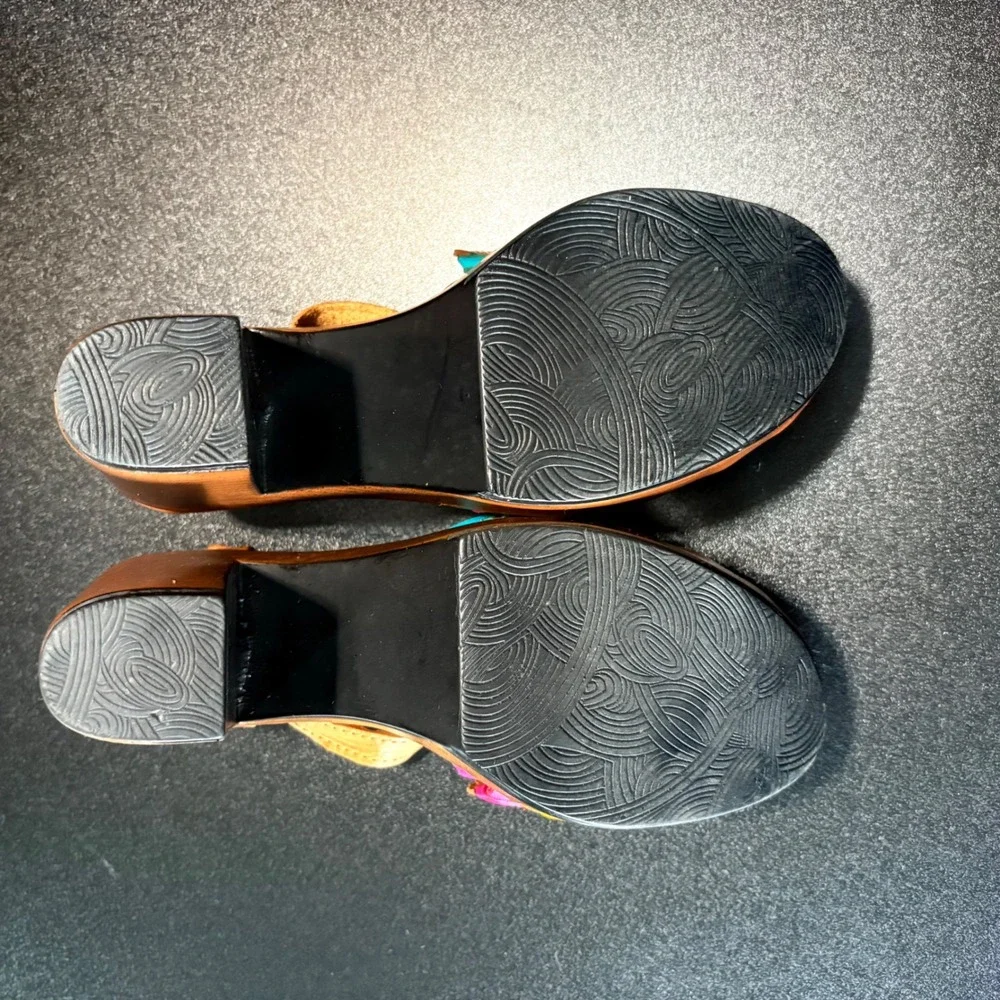 handmade Mexican huarache platform heels Embroidered Bonita clogs leather size 7